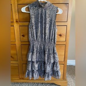 1 State size S dress